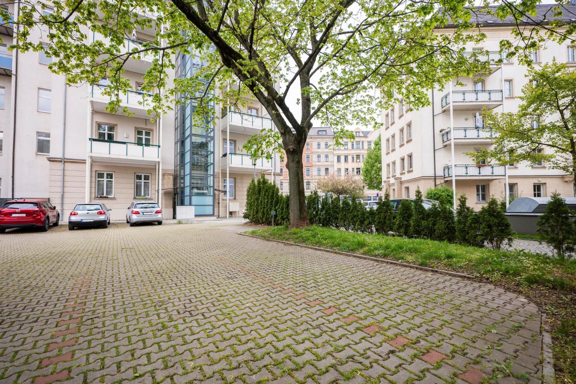 T21 - Apartment Direkt Im Zentrum Mit Parkplatz Chemnitz Eksteriør billede